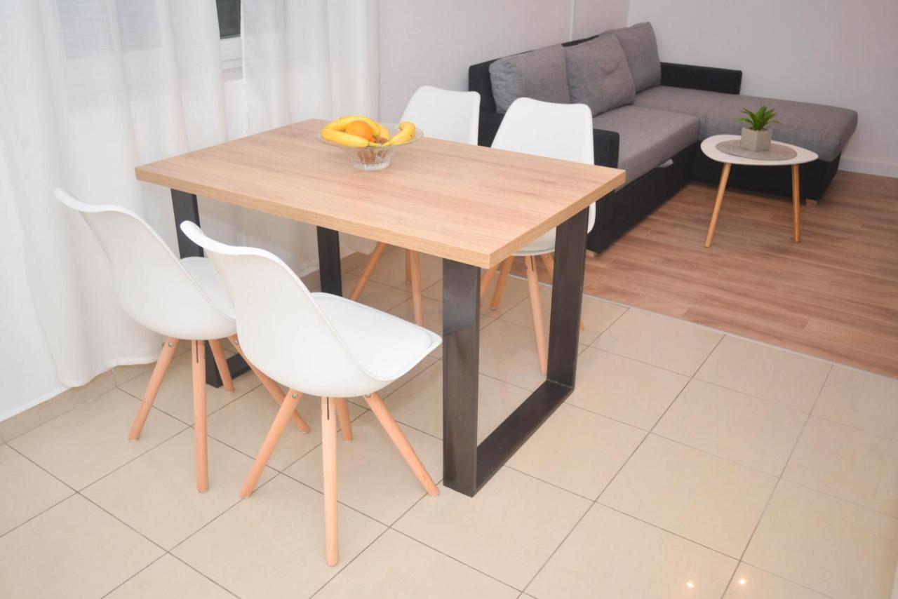 Apartment Ante Biograd Na Moru Exterior photo